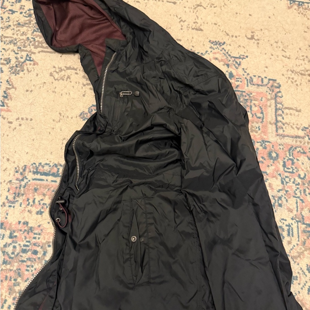 Carhartt Women’s Black Hooded Lightweight Jacket- Size Medium, Great Condition